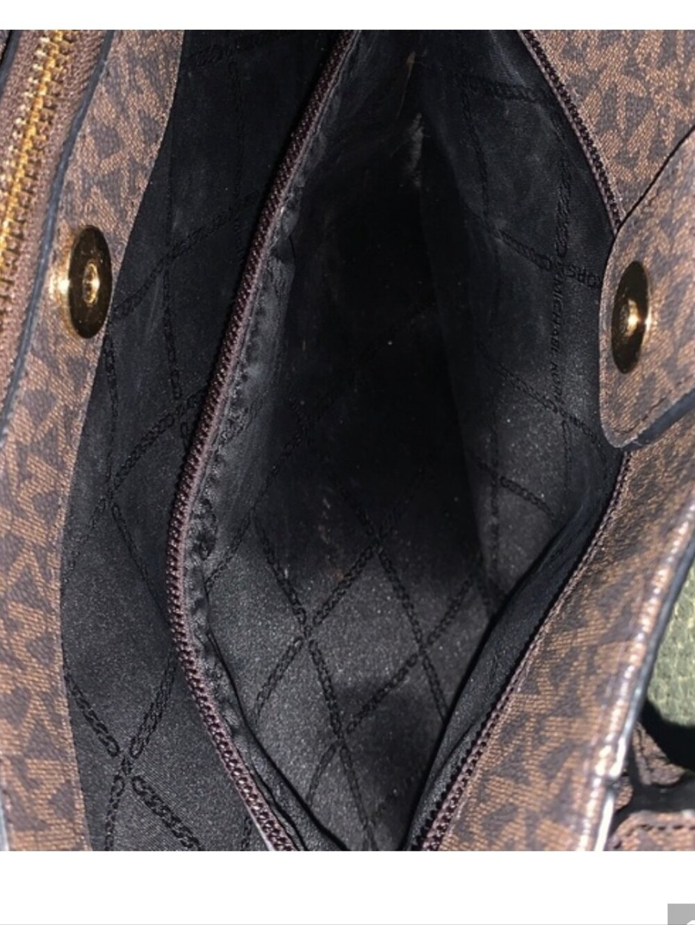 Michael Kors Austin Large Pebbled Leather Satchel- EUC - Picture 8 of 12